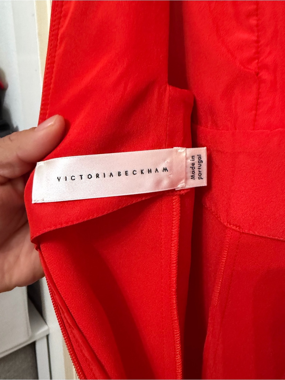 Victoria Beckham Red V-Neck Sleeveless Sheath Dress size 8 - Picture 4 of 6